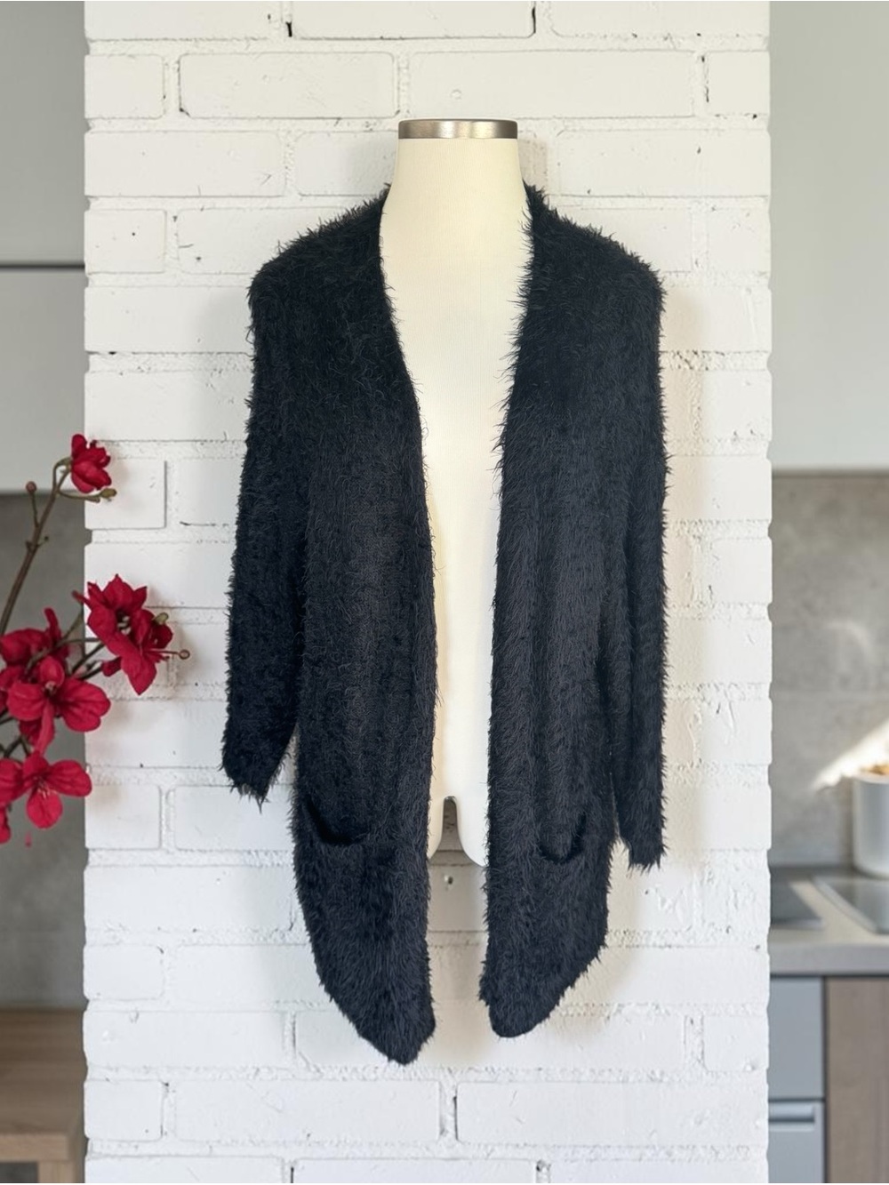 Chelsea & Theodore Cozy Black Fuzzy Open-Front Women's Cardigan Sweater